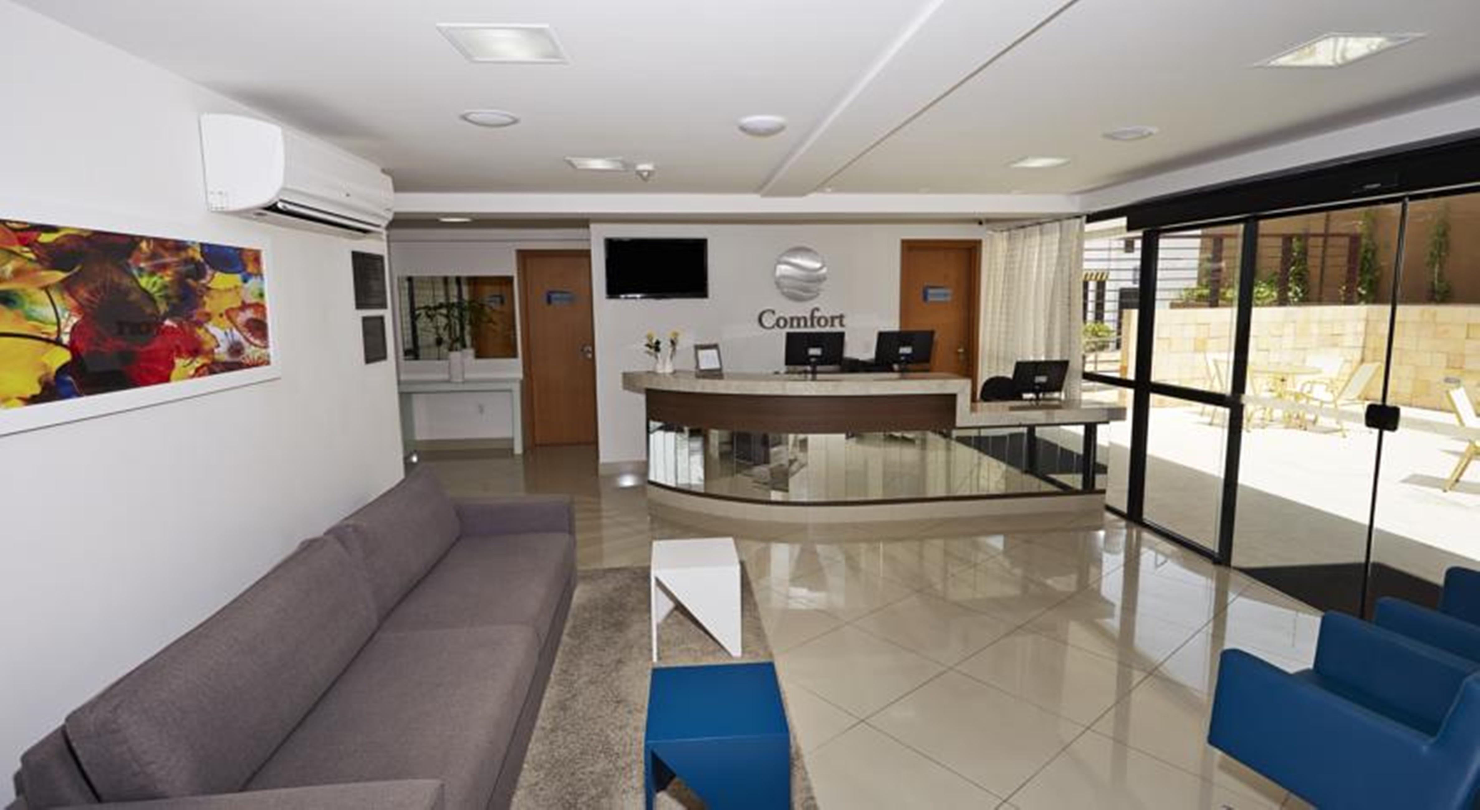 Hotel Comfort & 4*