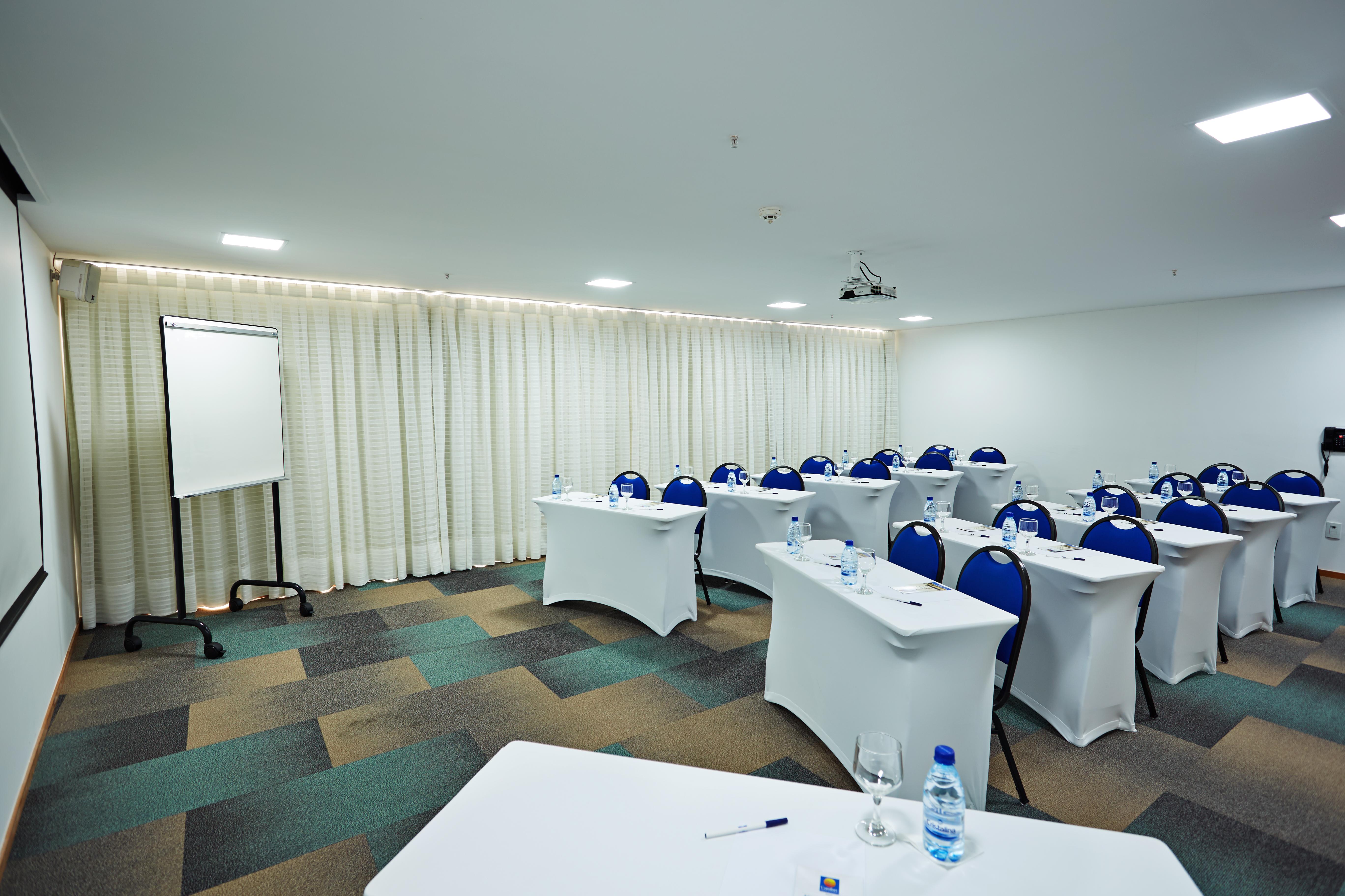 Hotel Comfort &